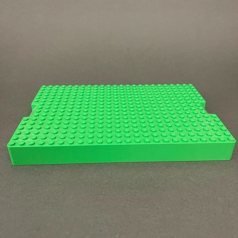 Lego 2010 Green Baseplate Replacement Add-on Piece Part 7 1/2